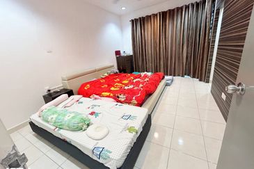 Indah 12, Setia Alam