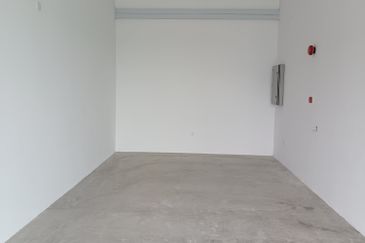 Elmina Business Park