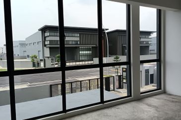 Elmina Business Park