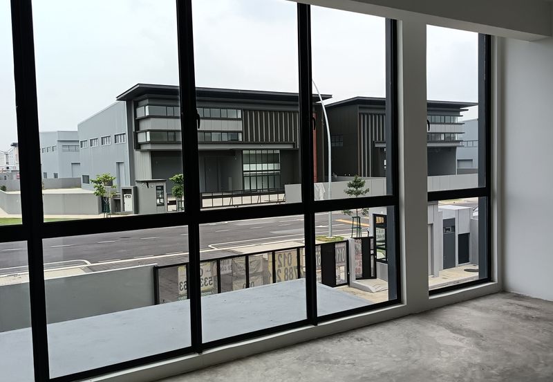 Elmina Business Park