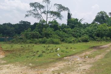 JALAN PUNCAK ALAM JAYA