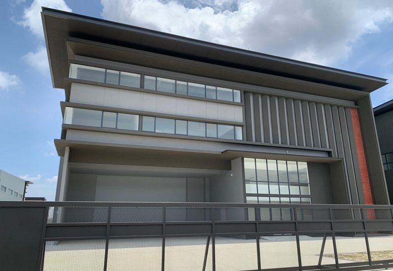 Elmina Business Park