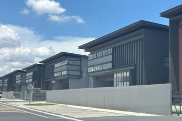 Elmina Business Park