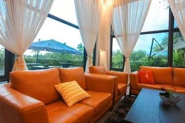 Forest City Golf Resort, Gelang Petah