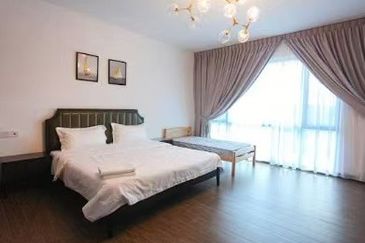 Forest City Golf Resort, Gelang Petah