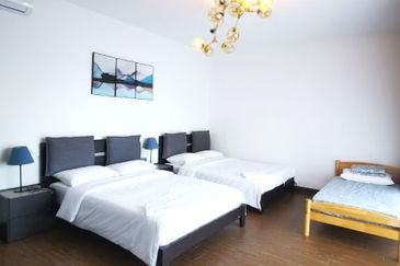 Forest City Golf Resort, Gelang Petah