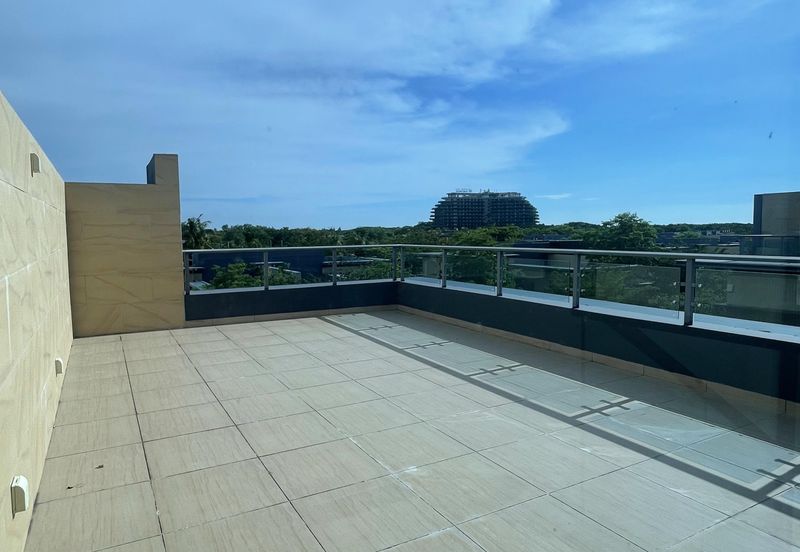 Golf & Resort Forest City, Fringe Villa