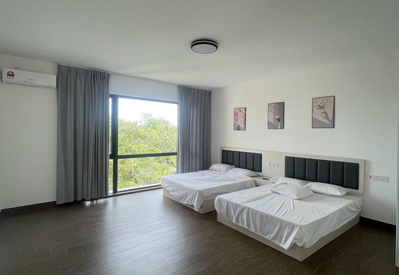 Golf & Resort Forest City, Fringe Villa