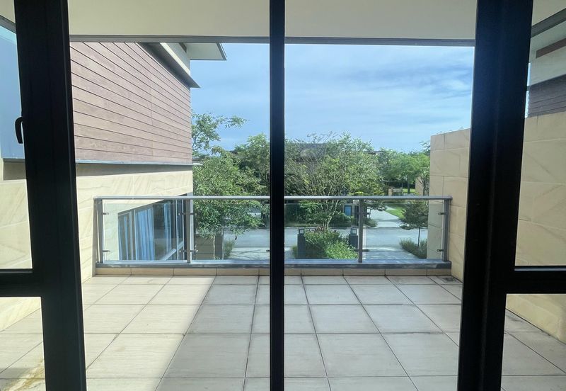 Golf & Resort Forest City, Fringe Villa