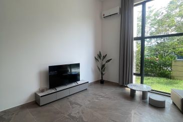 Golf & Resort Forest City, Fringe Villa