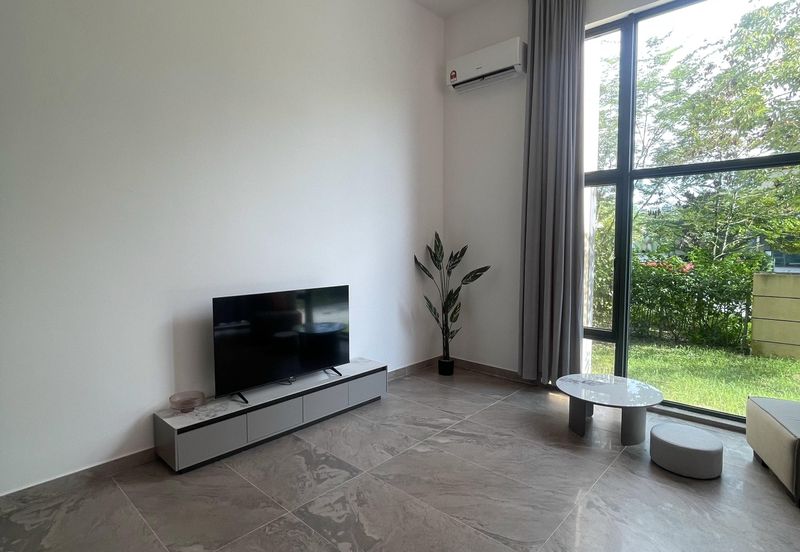 Golf & Resort Forest City, Fringe Villa