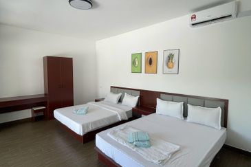 Forest City Golf Resort, Gelang Petah