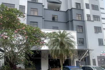 Aloha Tower Condominium