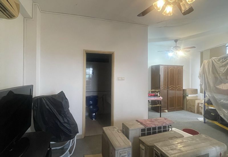 Aloha Tower Condominium