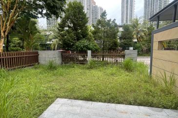 Anise Pearl @ Forest City