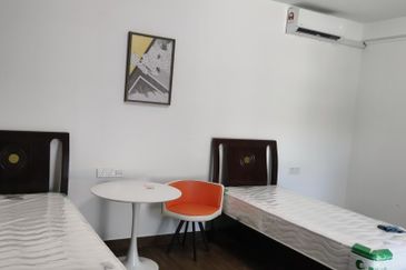 Golf & Resort Forest City, Fringe Villa