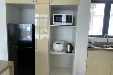 Cerulean Bay @ Forest City