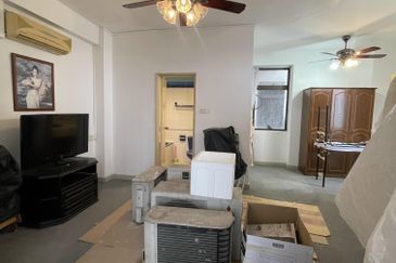 Aloha Tower Condominium