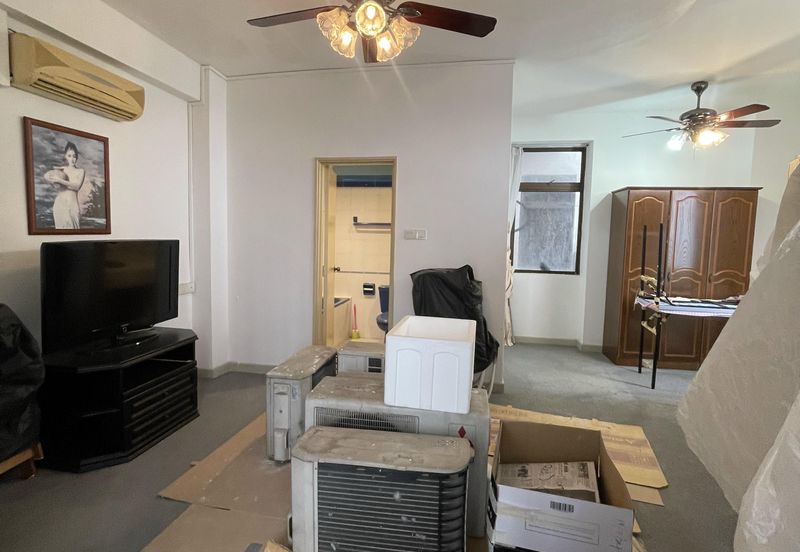 Aloha Tower Condominium