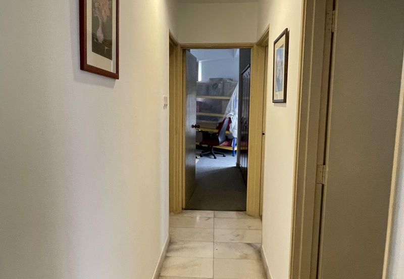 Aloha Tower Condominium