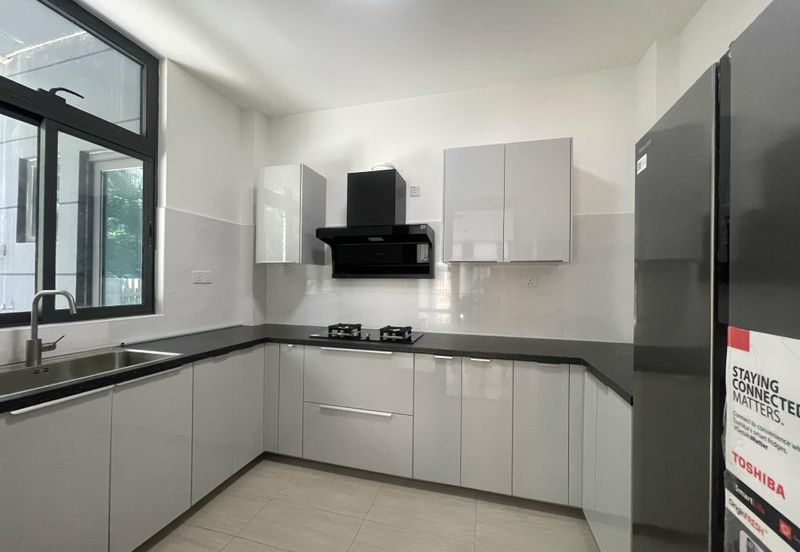 Anise Pearl @ Forest City