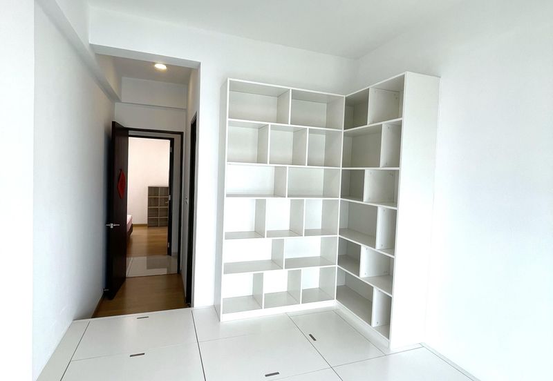 Bay Laurel @ Country Garden Danga Bay