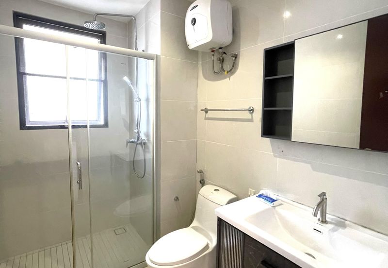 Bay Laurel @ Country Garden Danga Bay