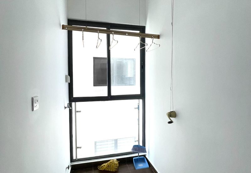 Bay Laurel @ Country Garden Danga Bay