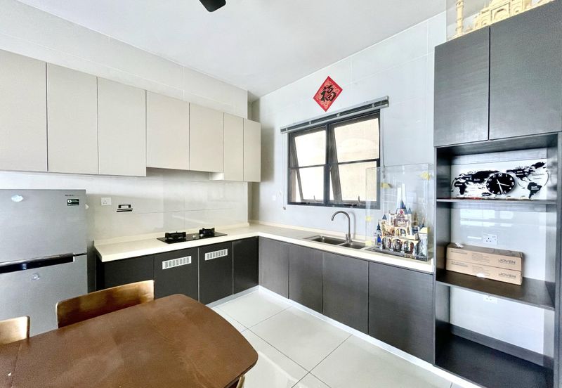 Bay Laurel @ Country Garden Danga Bay