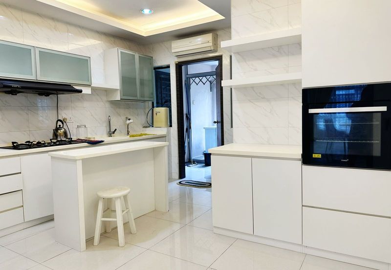 Palm Gardens Condominium