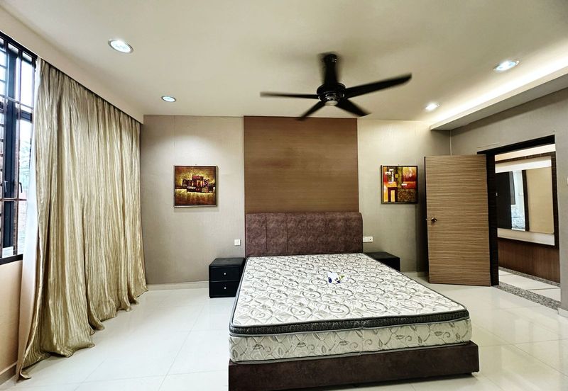 Palm Gardens Condominium