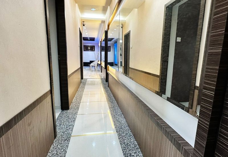 Palm Gardens Condominium