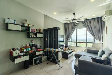 Sky Peak Residences