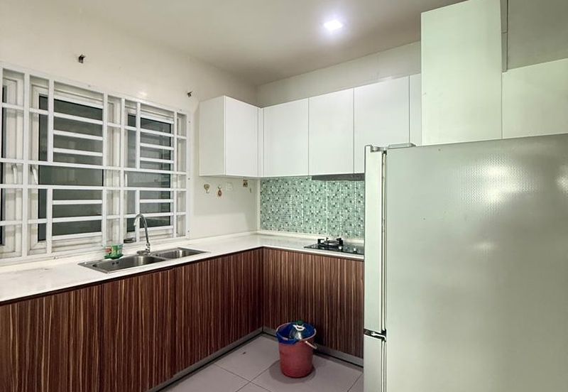 Seasons Luxury Apartments @ Amara Larkin