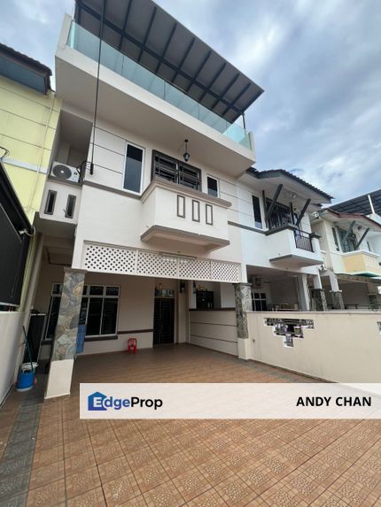 Taman Skudai Baru 2.5 storey terrace, Johor, Skudai