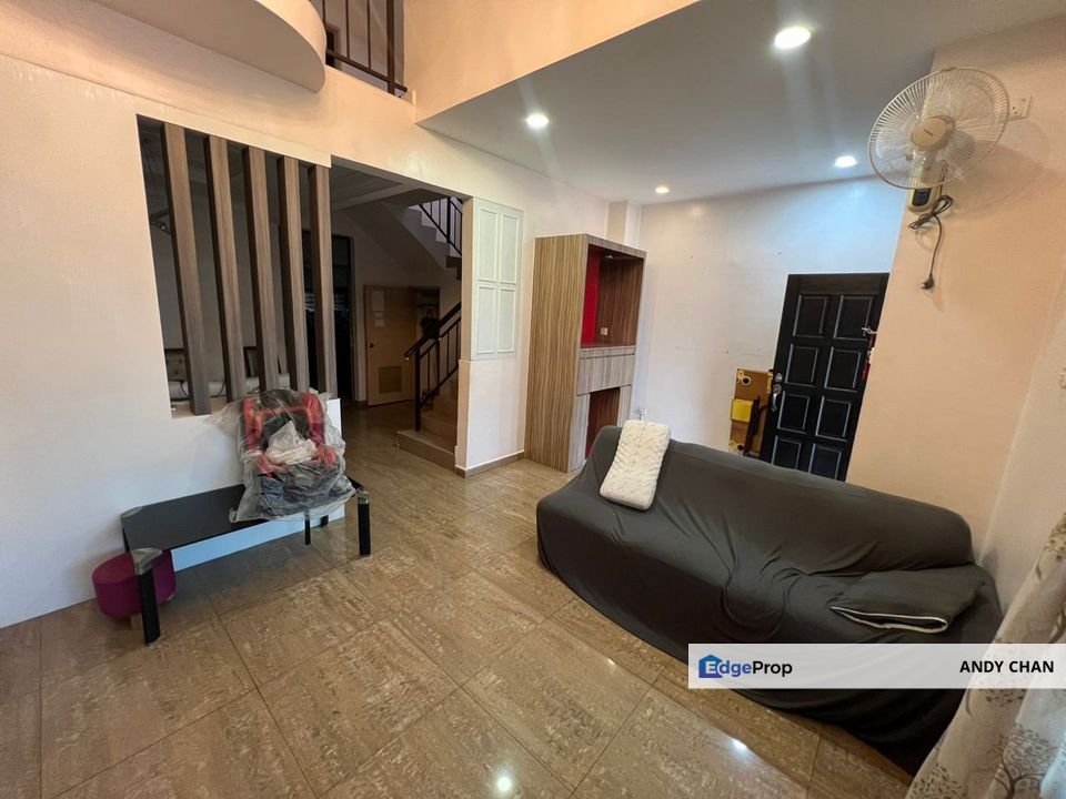 Taman Skudai Baru 2.5 storey terrace, Johor, Skudai