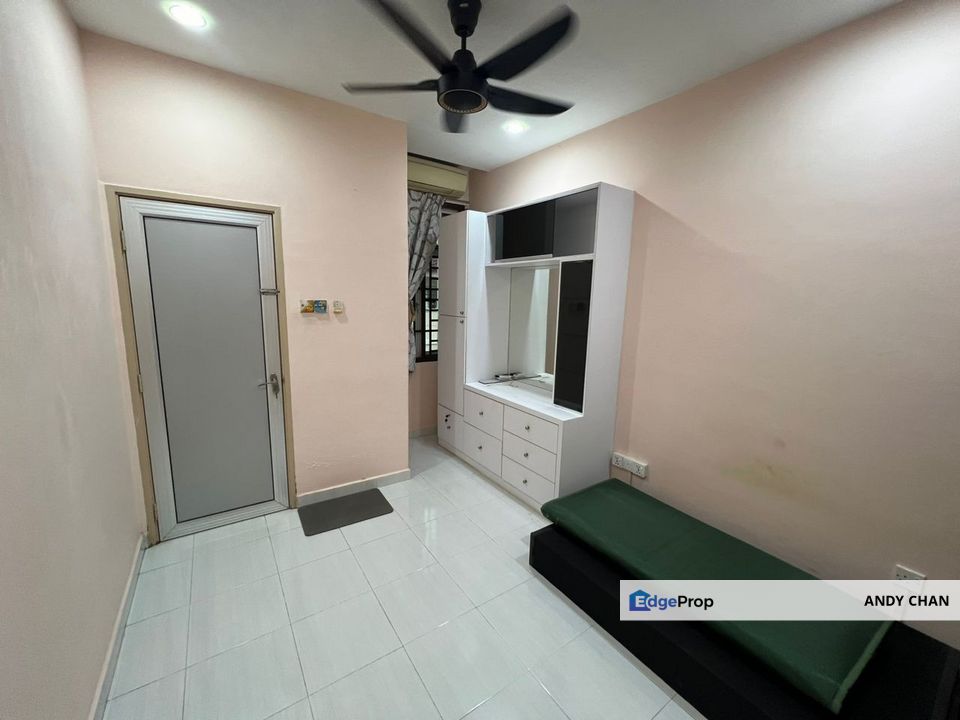 Taman Skudai Baru 2.5 storey terrace, Johor, Skudai