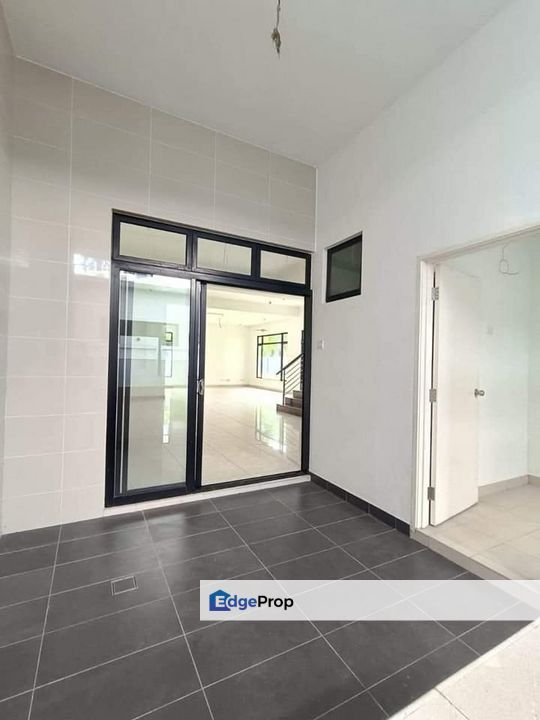 Desa Tebrau @ Precinct 12, Johor, Johor Bahru