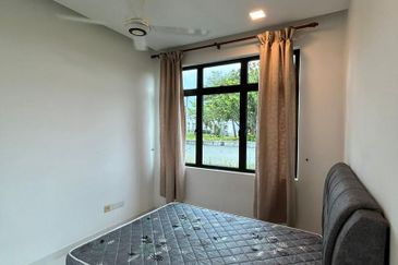 Sky Gardens Residences