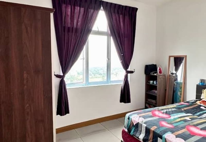 SKS Habitat Apartment, Larkin