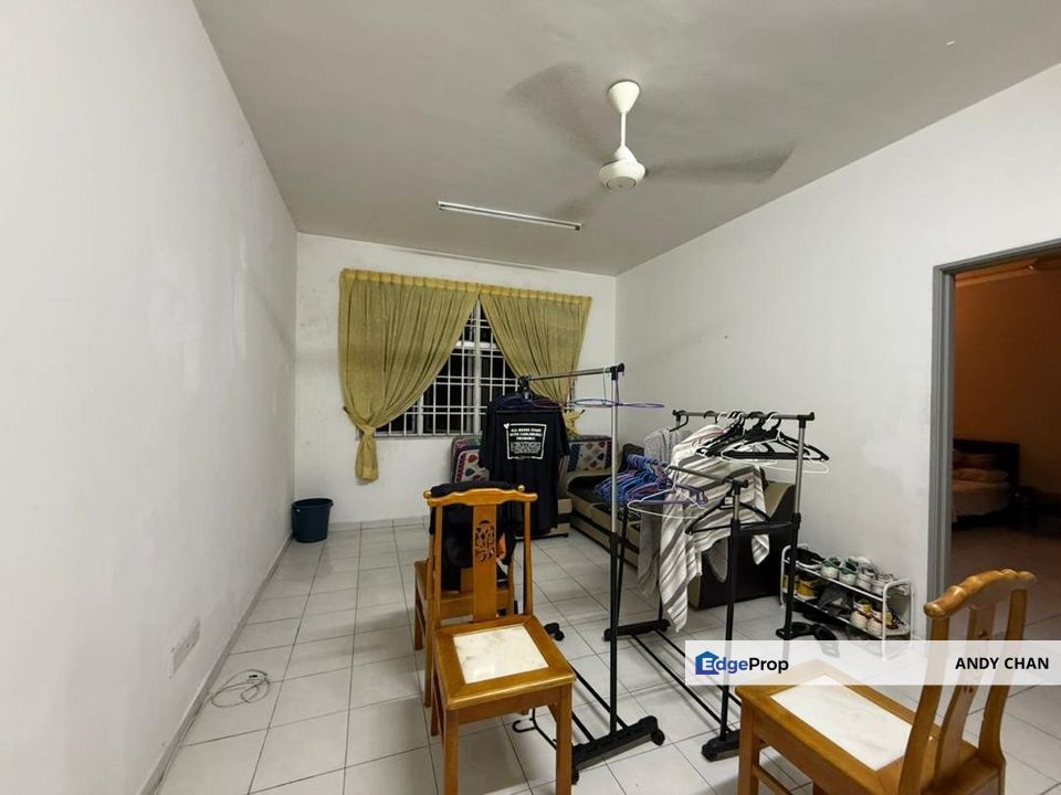 Molek Ria @ Taman Molek can full loan unit, Johor, Johor Bahru