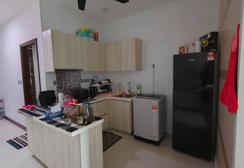 Paragon Suites @ CIQ