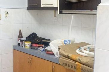 Sri Intan (Bandar Seri Alam)