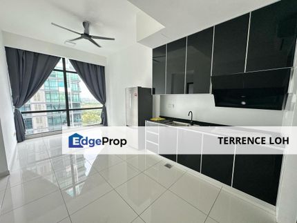 High floor partially furnished unit at Permas Jaya, Johor, Johor Bahru