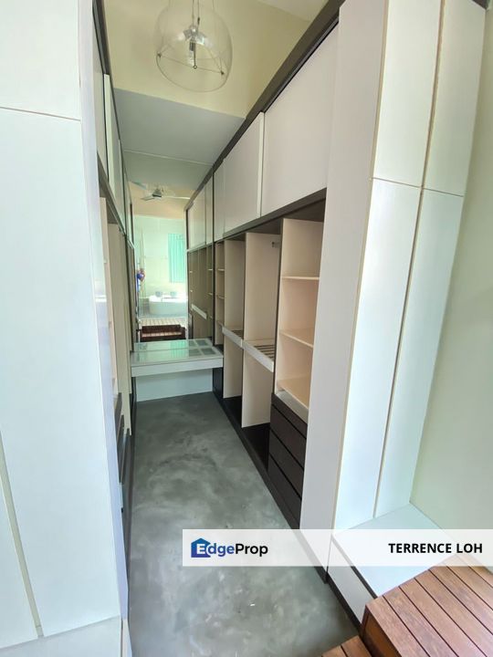 Tastefully renovated Semi-D a impian emas, Johor, Skudai