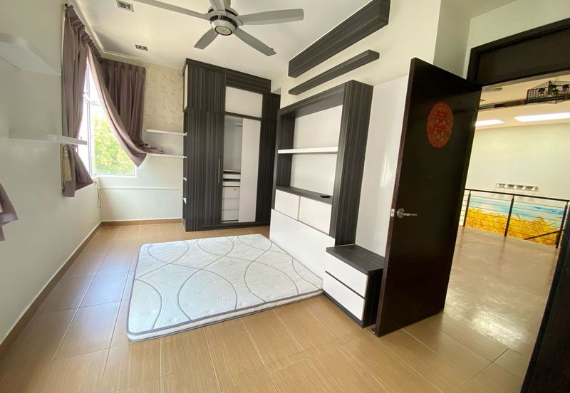 Taman Impian Heights