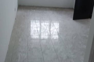 Summer Park Townhouse (Pangsapuri Alam Jaya), Bandar Baru Seri Alam