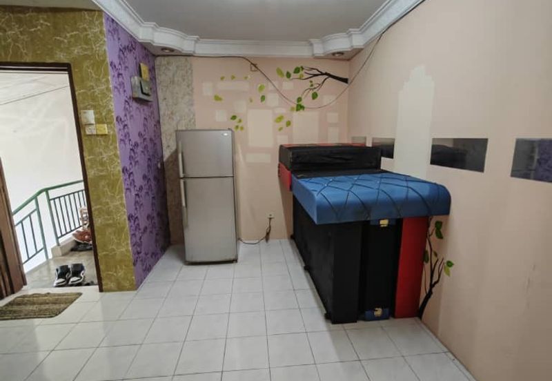 Summer Park Townhouse (Pangsapuri Alam Jaya), Bandar Baru Seri Alam