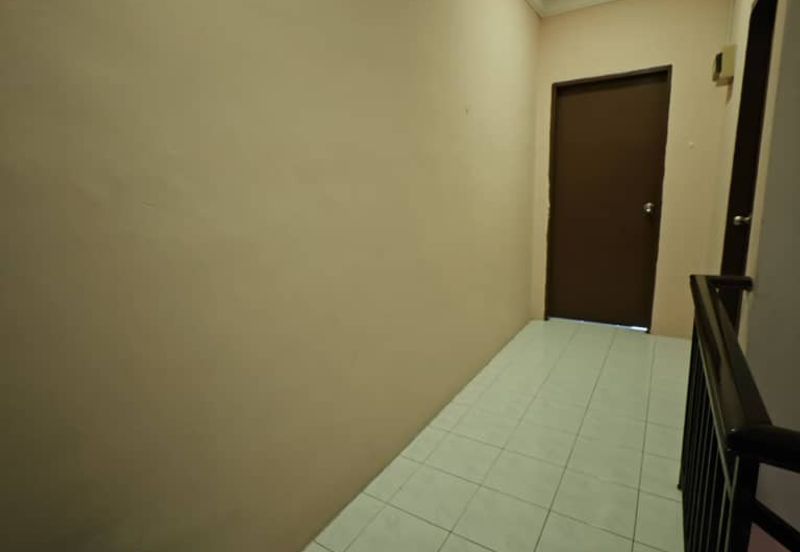 Summer Park Townhouse (Pangsapuri Alam Jaya), Bandar Baru Seri Alam