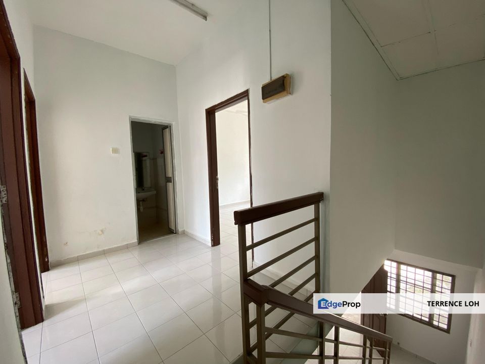Unblocked terrace house at prime location, Johor, Johor Bahru